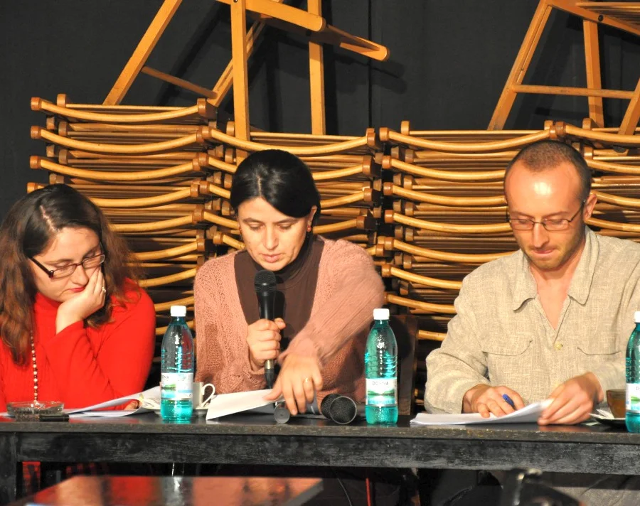 anunturi si cronici cenaclu Agonia.ro